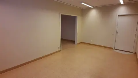 Inifrån lokalen 163-106-010. Foto.